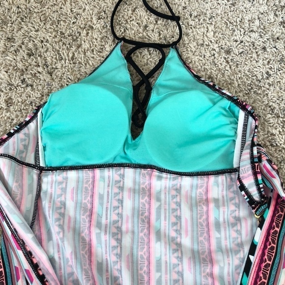 🆕 SO geo striped halter tankini swim top xs - Picture 4 of 9